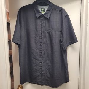 Nordictrack black buttonup